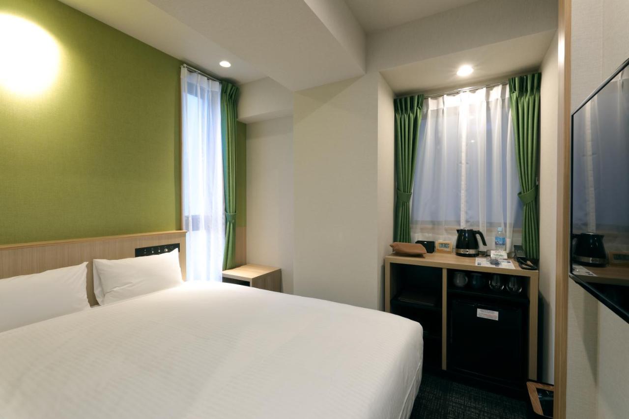 At Inn Hotel Toyotashi Eki Toyota  Exteriör bild