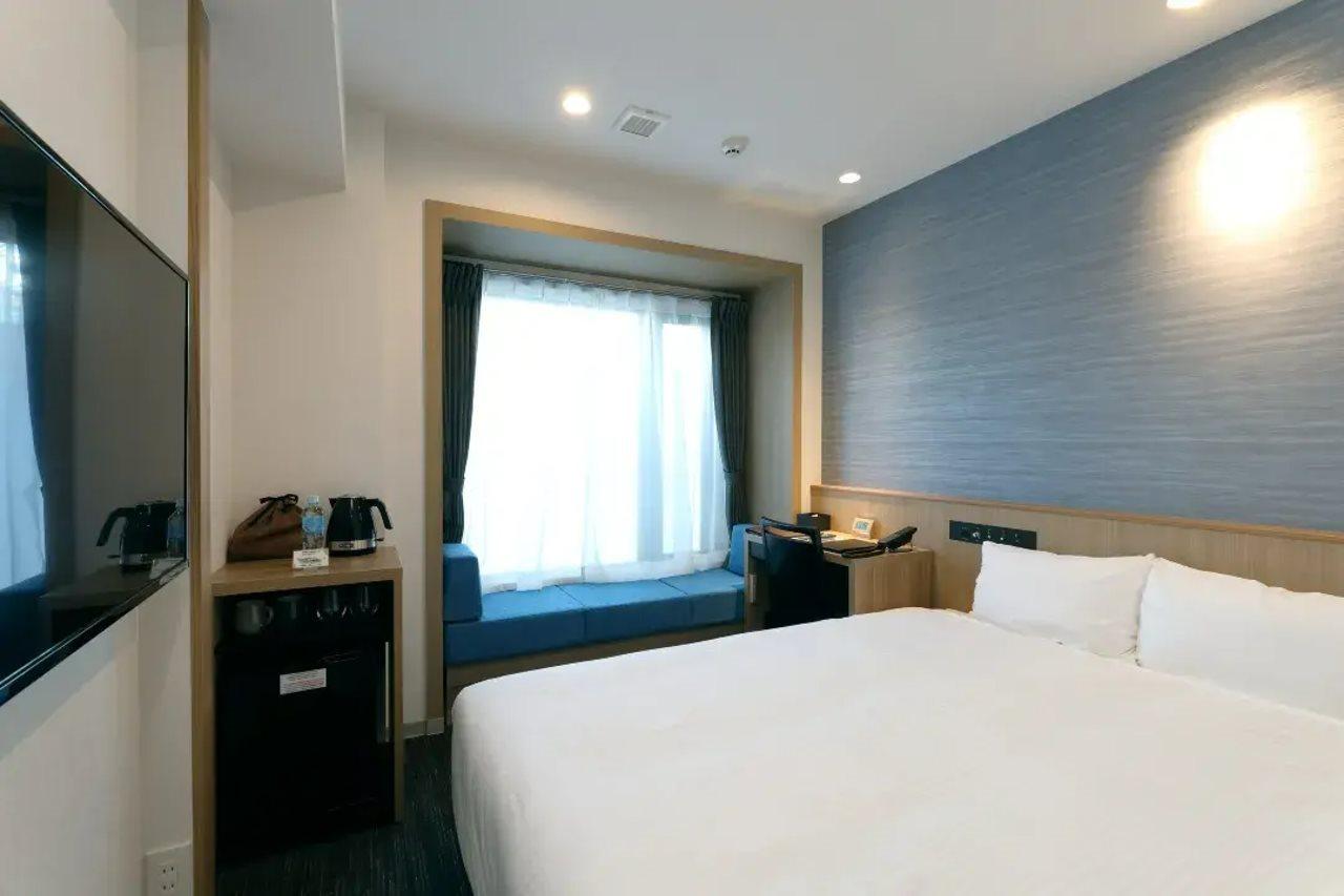 At Inn Hotel Toyotashi Eki Toyota  Exteriör bild